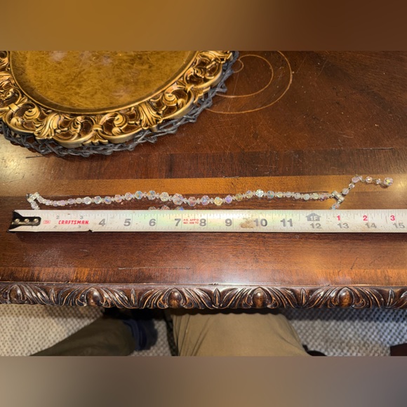 Vintage aurora borealis crystal necklace and clip on earrings - Picture 5 of 6